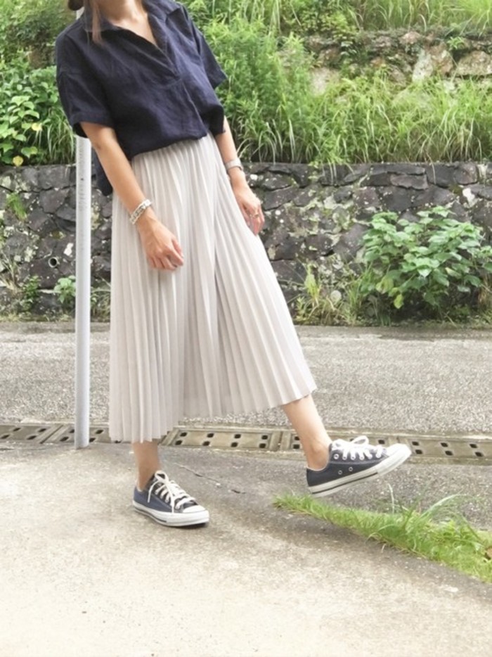 夏カジュアルも楽しめる♪おすすめ【ロング丈プリーツスカート