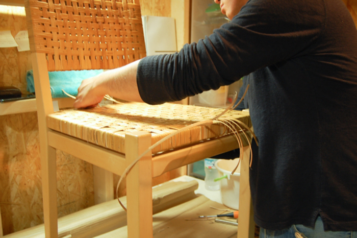 時の経過を慈しむ。大きな倉庫で見つける「talo」の北欧ビンテージ家具