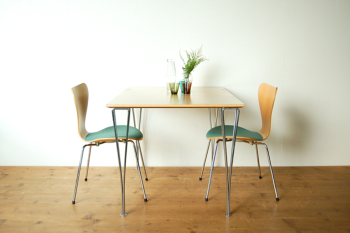 時の経過を慈しむ。大きな倉庫で見つける「talo」の北欧ビンテージ家具