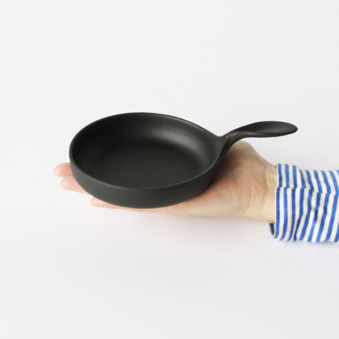 おたまじゃくしとフライパン