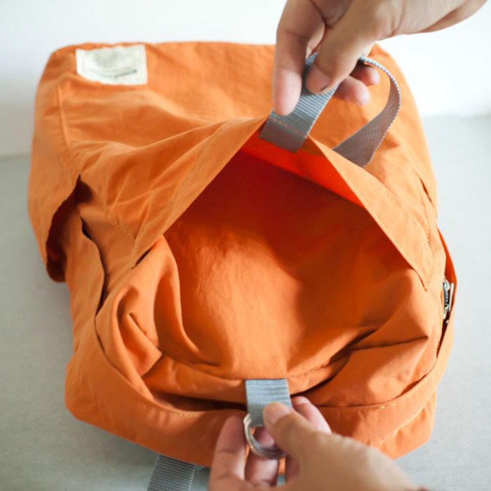 気軽に使える上質バッグ。カラーも可愛い♪「ワンダーバゲージ」の