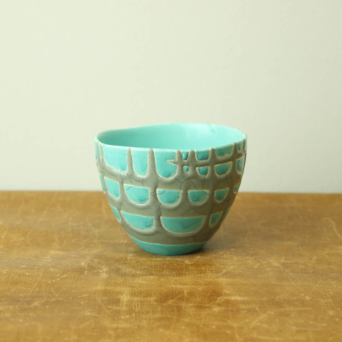 独特なひび割れ模様が美しい「苫米地正樹」さんの器 | キナリノ