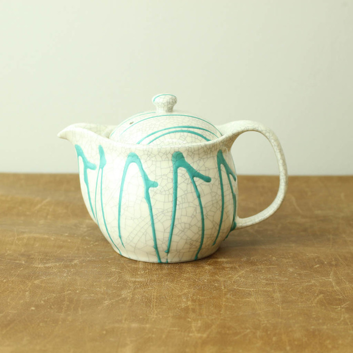 独特なひび割れ模様が美しい「苫米地正樹」さんの器 [2ページ目