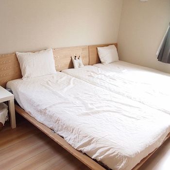 こちらは、スモールサイズをシングル2つで挟んで使用されています