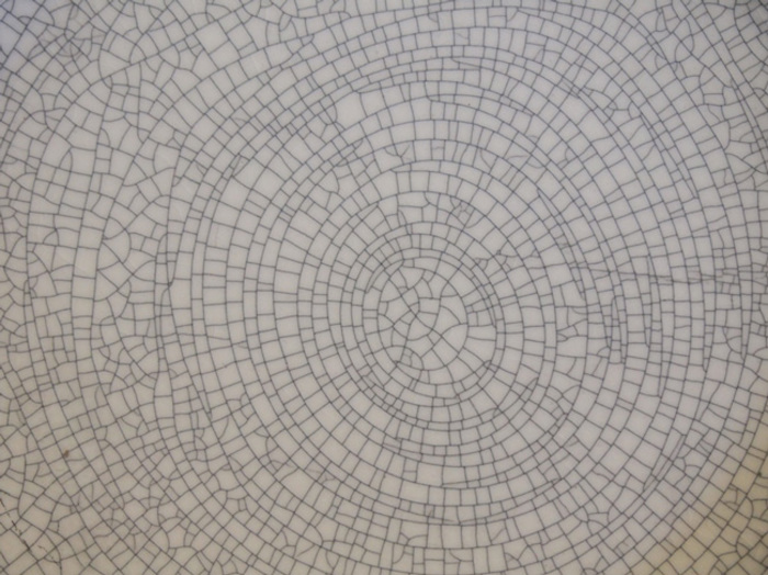 独特なひび割れ模様が美しい「苫米地正樹」さんの器 | キナリノ