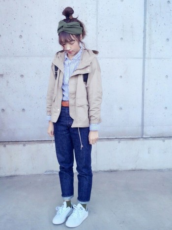 軽くてあったか マウンテンパーカー を使って大人カジュアルを極めよう キナリノ