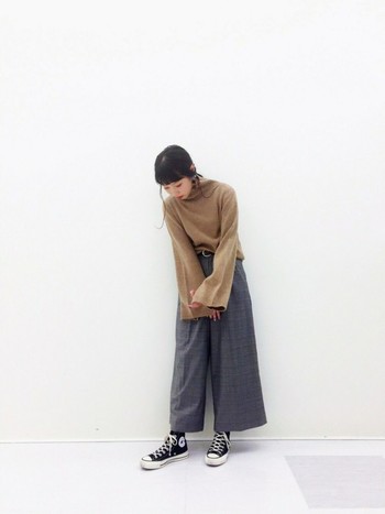 大人の女性に似合う柄 上品な グレンチェック の アイテム別お手本コーデ集 キナリノ