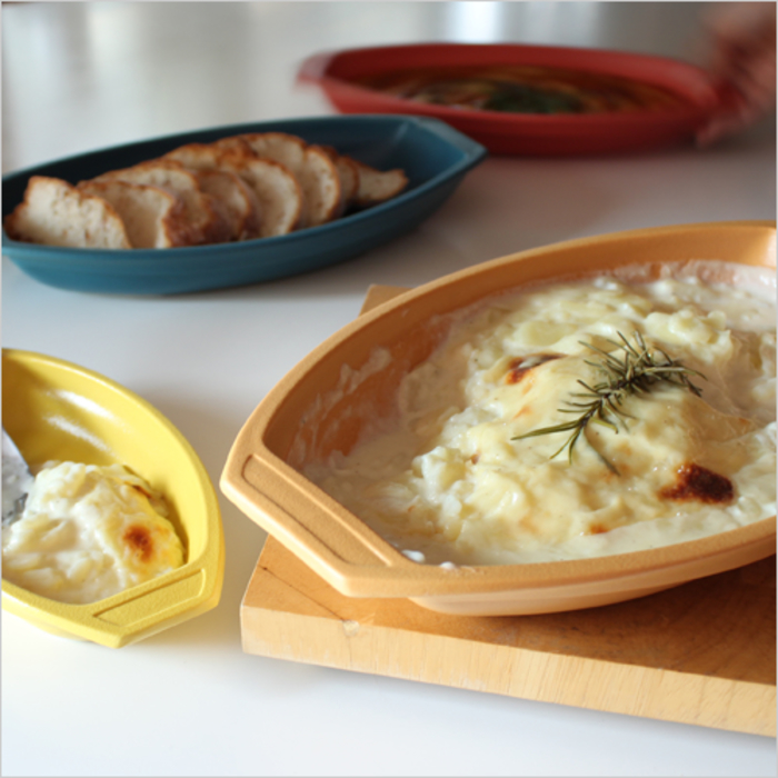 おもちゃのようにカラフル*波佐見焼からうまれたポップな器『トイ