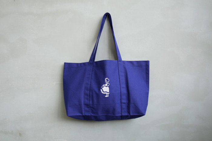 たまに見かけて気になるトートバッグ♪「Irma（イヤマ）」のグッズが  