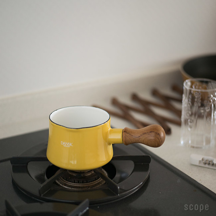 手の平サイズが手放せない！可愛い小鍋【ダンスク】バターウォーマーの