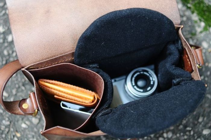 ONA カメラバッグ ONA The Bowery Dark Leicaなどに（ONA Bag