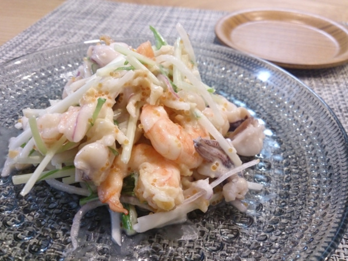 涼しげで、繊細で、美しい。『ガラスの器』でつくる美味しい食卓