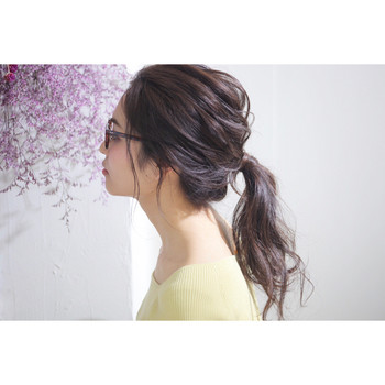 梅雨のお悩みヘアは《パーマ・まとめ髪・ヘアアクセ》で乗り切る