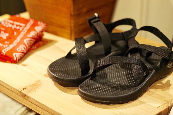 夏のおしゃれは足元で♪どう履きこなす?この夏おすすめの『サンダル』&『最旬コーデ術』