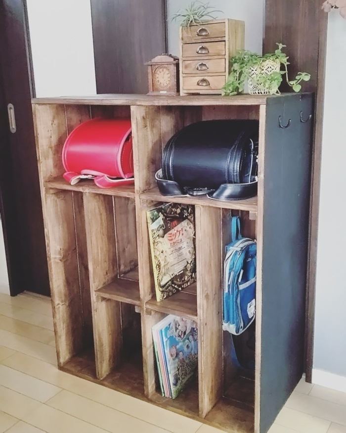 ここに収納があったら便利だな。ボックスや棚を自分好みにDIY「収納