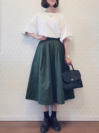 17年秋冬トレンド 今から取り入れたい オータムカラー 柄 を使ったスタイル コーデ集 キナリノ