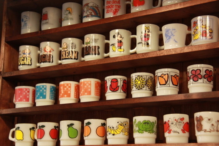 ファイヤーキングfire king コレクターセット Fire-King エキストラヘビーカップ&ソーサー ライトアイボリー – Fire