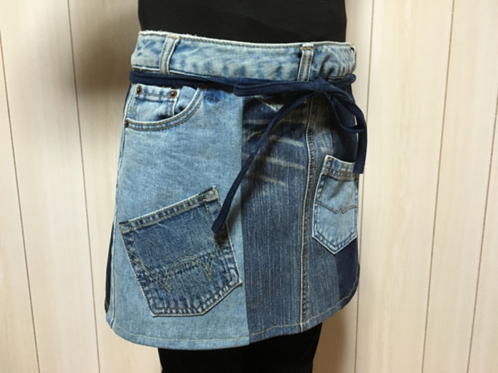 プレゼントや自分用に。毎日のキッチンのお供【おしゃれエプロン】を 
