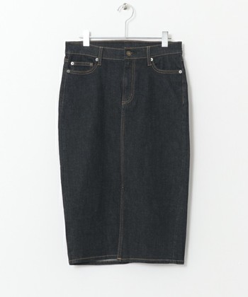 冬も頼れるデニムスカート オシャレな着こなし術をシルエット別にマスターしよう キナリノ