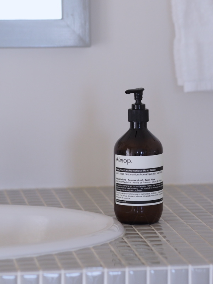 こだわる人は使ってる。【イソップ（Aēsop）】のハンドクリームで