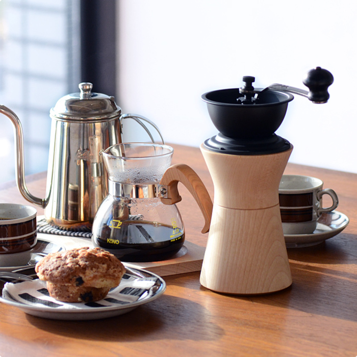 Zassenhaus 立ち込め 手挽きコーヒーミル 木製 サンティアゴ