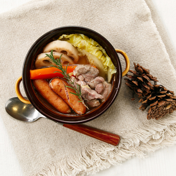 もう一つの魅力は、やっぱり"お料理に使えること"。わざわざ買ってまでは使わないという人も、お庭やベランダからちょっと摘んでこれると思うと、ハーブを使った料理をはじめたくなるかも。