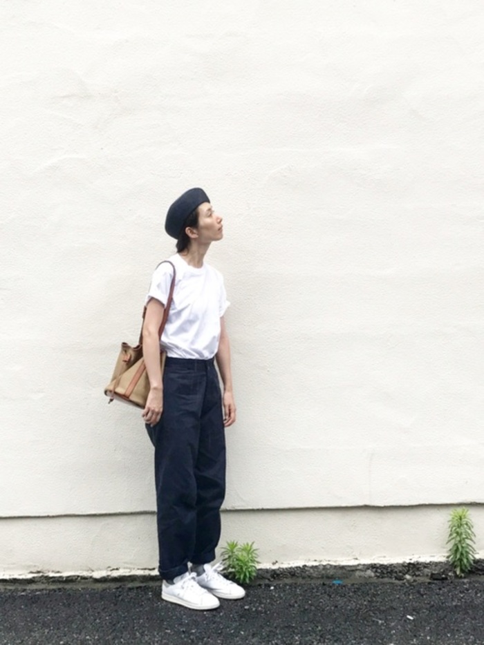 身軽にお洒落をしたい日に♪コロンと可愛い「ミニショルダー」で叶える