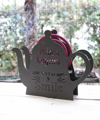 苦手なものは楽しんだもの勝ち いや な 蚊 から守ってくれるおしゃれな 蚊やり器 キナリノ