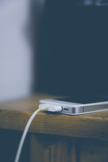 携帯やカメラは持って来たものの、肝心の充電器を忘れては旅の思い出は残せません!持って行く電子機器と照らし合わせて、各充電器もセットで絶対に忘れないように荷物に入れましょうね。