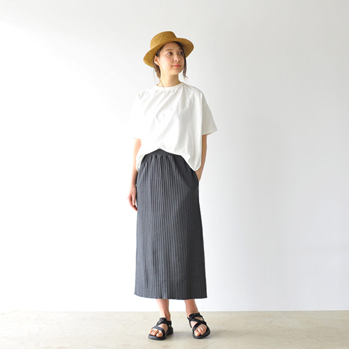 ちょっとそこまで”のお出かけに♪夏の「カジュアルサンダル