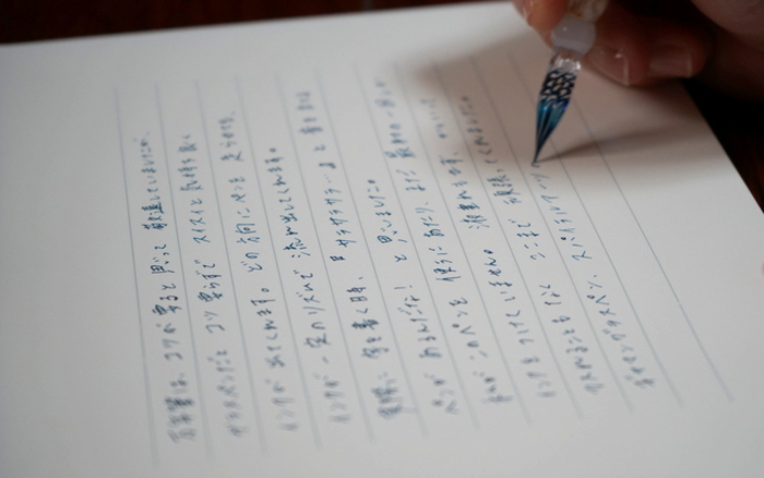 夏のお便りに。涼しげなガラスペンで手紙を書いてみませんか 夏のお便りに。涼しげなガラスペンで手紙を書いてみませんか