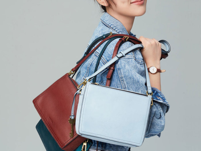 この秋、“ほっこり”はお休みしよ。「トレンド小物」が決め手！大人のナチュラルコーデ