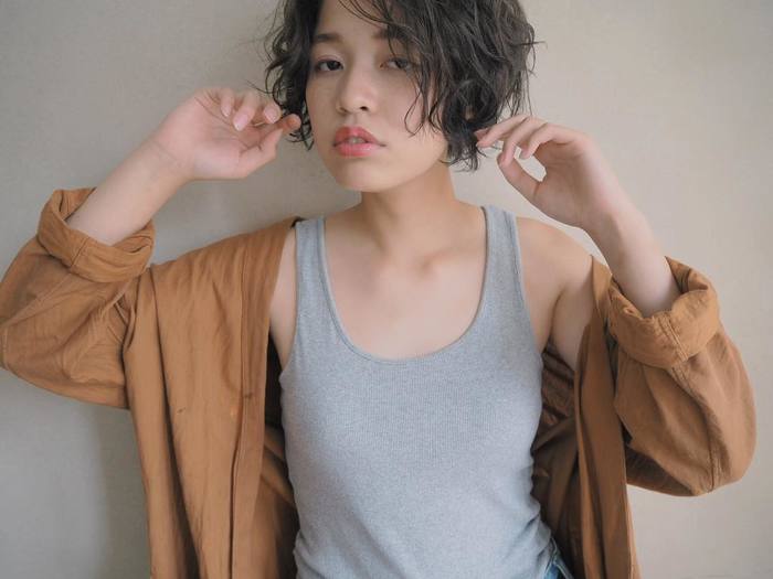 いつもより少し手間をかけた“おこもり美容法”をご紹介しました。自分のためにスペシャルなケアを施す時間を持つことは、体も心もリラックス出来るうえに、明日への活力にもつながります。秋の夜長を利用して、おこもり美容を始めてみてはいかがでしょうか?