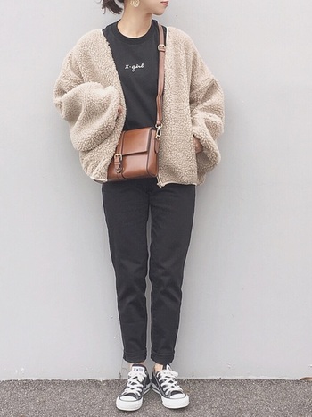 冬コーデでもひっぱりだこ スニーカー の色別ベストフィットコーデ集 キナリノ