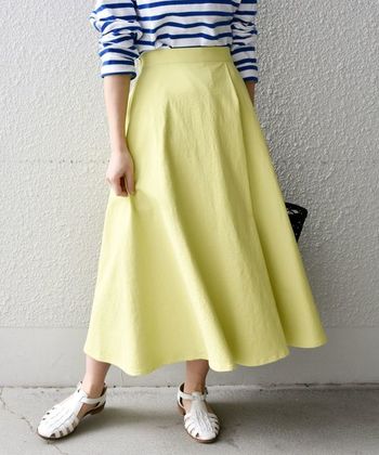 ふわり 揺れてトキメク 春は Aライン シルエットでレディな着こなしを キナリノ