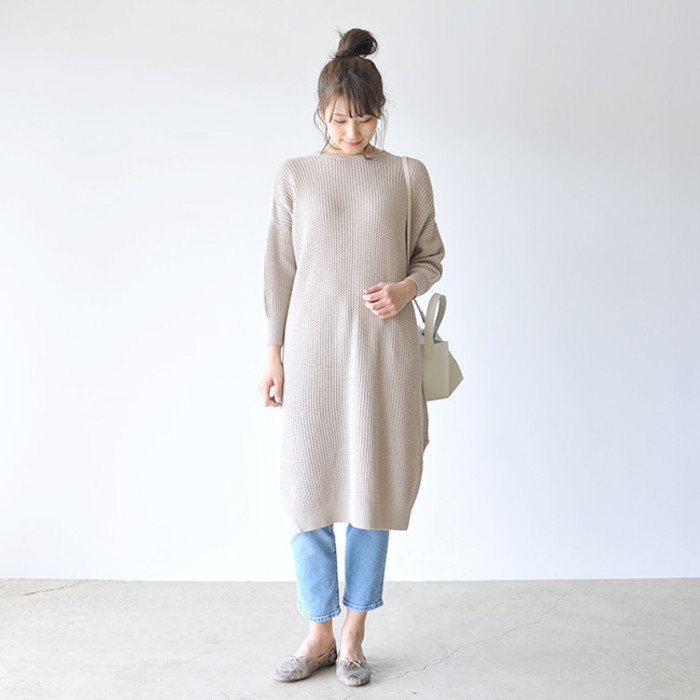 *EPOCA* さり気なく大人の着映え＊夏のニットはシンプルな白を＊size 40＊エポカ 甘すぎない女らしさと軽やかな上品さが手に入るベージュコーデのまとめ