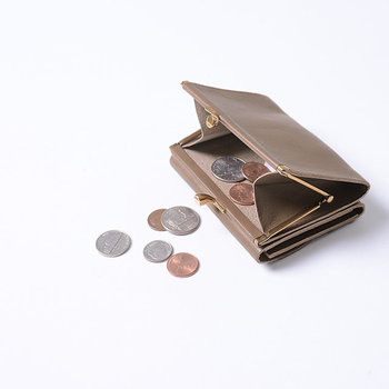 レトロな佇まいにキュンとする 使いやすくて可愛い がま口財布 カタログ キナリノ