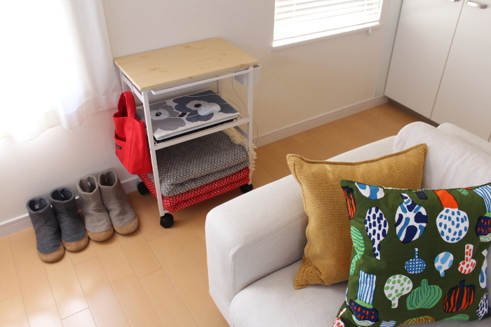 キャスター付きで移動も楽々 ワゴン の収納アイデア キナリノ