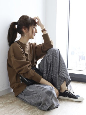 秋コーデの定番 チェック柄 を取り入れた大人ナチュラルな着こなし キナリノ