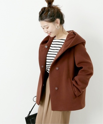 仕事もオフもこれ1枚で ブラウンコート をお洒落に着回す 冬本番コーデ集 キナリノ
