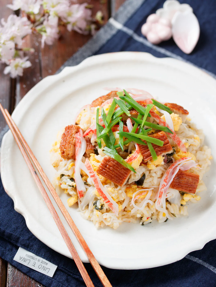 見て楽しい・食べて美味しい♪ テーブルを彩る「ひな祭り料理」と