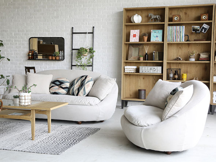 ゆったりくつろぎたい。帰りたくなる部屋にする「大型家具」の選びかた 