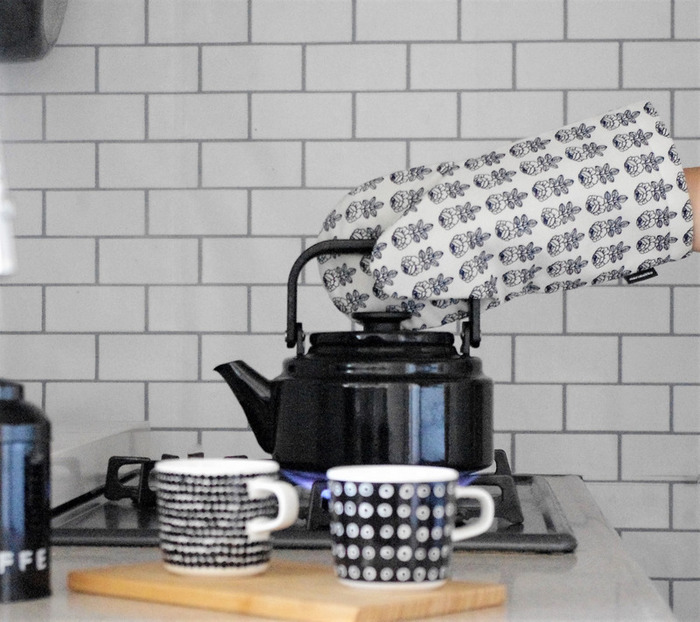 ホーローの特徴と使い方をおさらい。保存容器にも調理器具にも優秀です