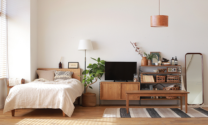 海と空を感じるリラックスムードなお部屋 西海岸風インテリア のつくりかた キナリノ