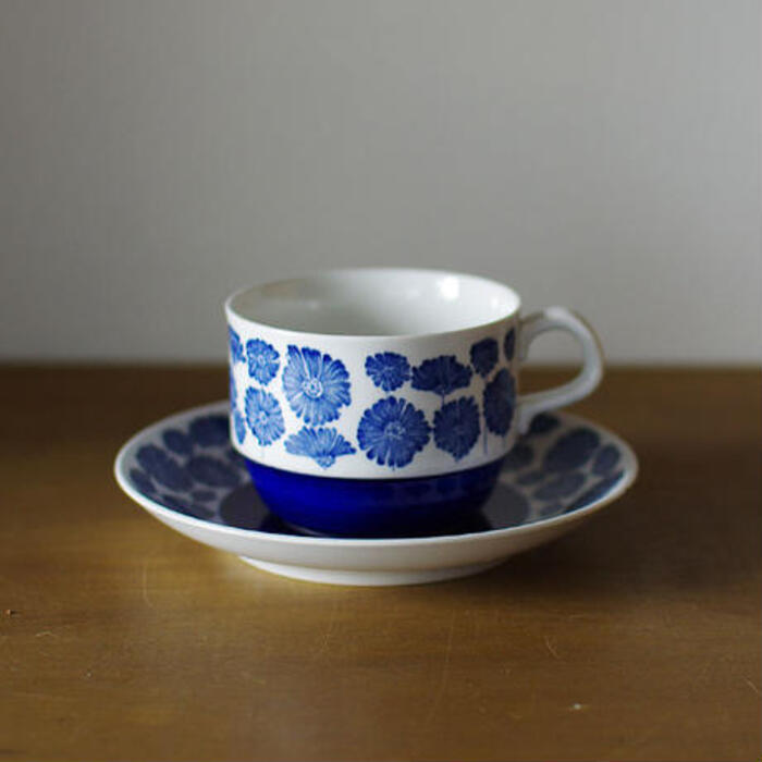 【希少】アラビア ヴィンテージ ビオラ アートピース アラビアからシュタイフまで。大人を魅了する年代物のコレクターズ