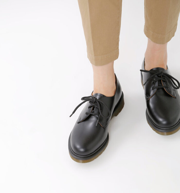 マーチンデビューの参考に。Dr.Martens人気モデル＆コーデをご紹介[2 