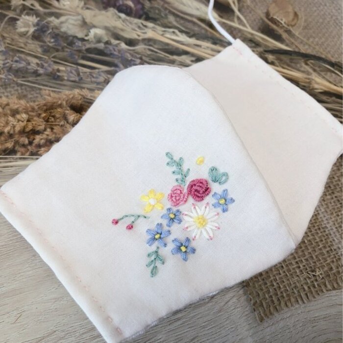 ワンポイント刺繍で私らしく♪｢手作り布マスク」をおしゃれにアレンジ