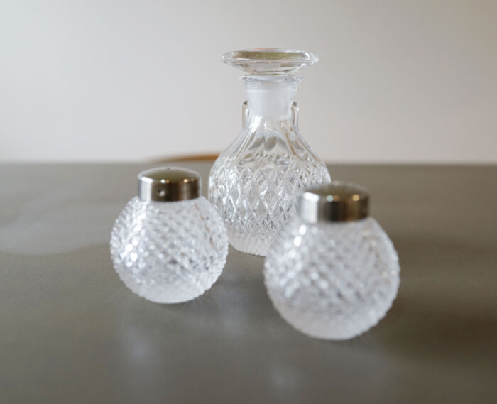 まるで純喫茶にいる気分♪「昭和レトロなガラス食器」コレクション