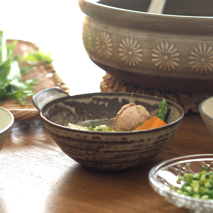 お鍋が恋しい季節です。冬の食卓を豊かにする【とんすい】と【お玉