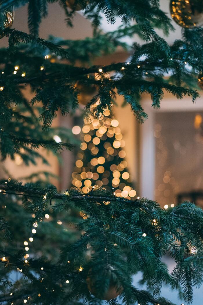 名曲「クリスマスソング」はいつの時代も色あせない！毎年聴きたい